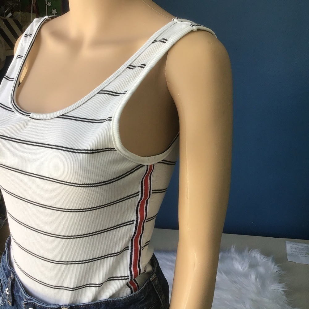 Fourever 21  Knit Bodysuit Ivory/Black/Red NWT Size M